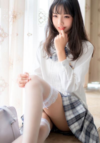 99精品久久久中文字幕不卡_720免费在线播放