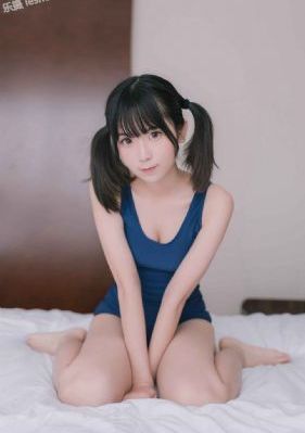极品黑色丝袜自慰喷水第七季_高清高清完整版