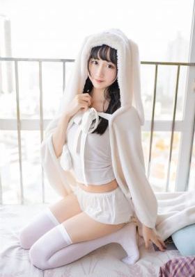 人妻去医院探望被隔壁中出_HD手机在线观看