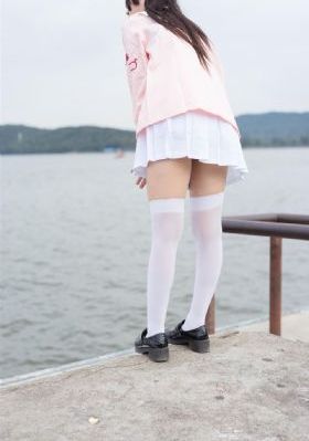 裸体超大乳抖乳露双乳呻吟_2019国语AV首页