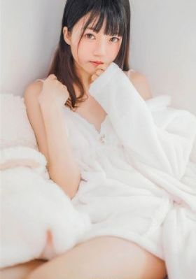 国产精品美女久久久久av下_在线观看免费电影