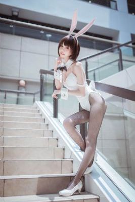 亚洲日韩国产片三区_暖暖免费观看视频