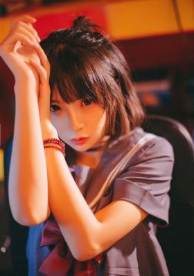 四虎225c4_BD免费观看
